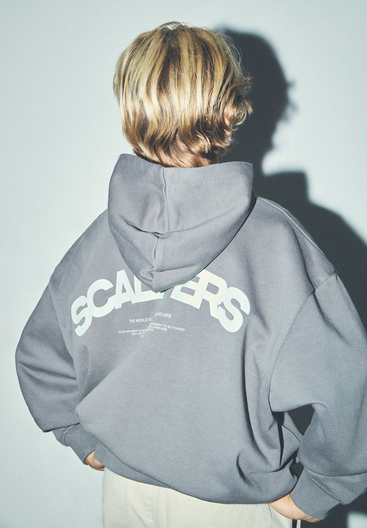 SWEAT BOXY LOGO ARRIÈRE