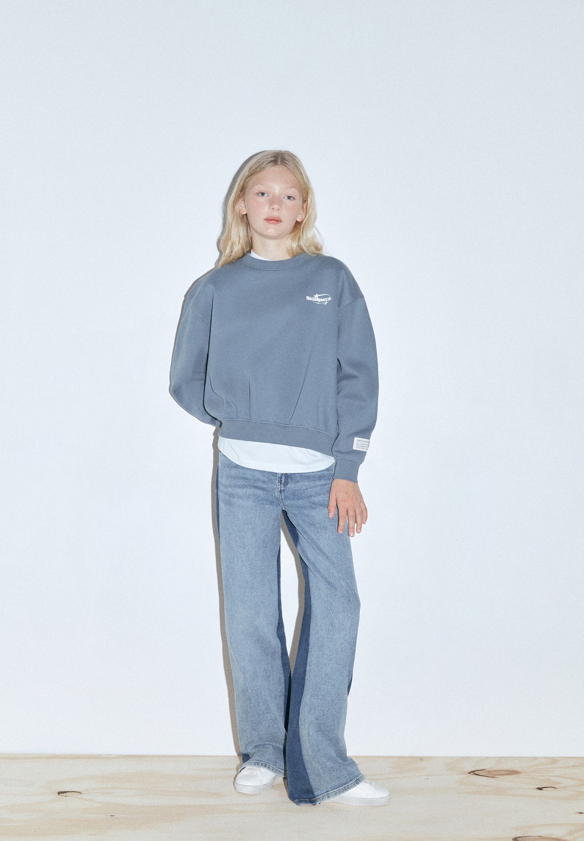 HOODY IM BOXY FIT MIT PRINT
