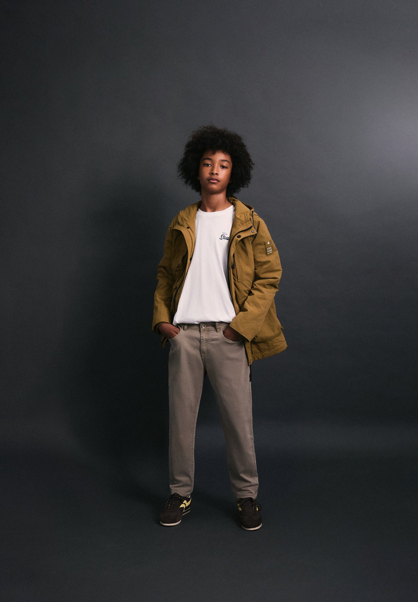 VESTE CAPUCHE POCHES LOGO