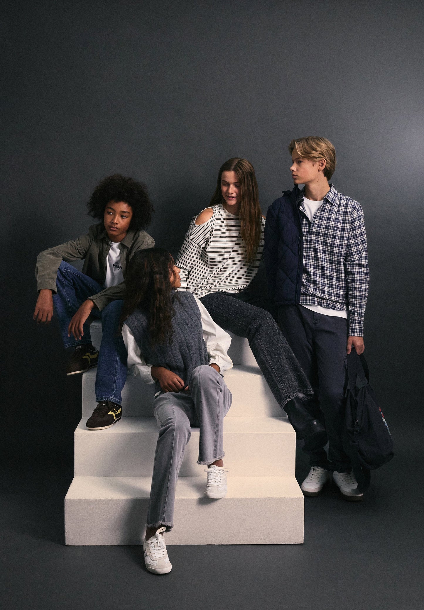 KARIERTES POLOHEMD MIT TOTENKOPF