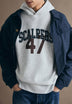 HOODY IM COLLEGE-STIL MIT KAPUZE