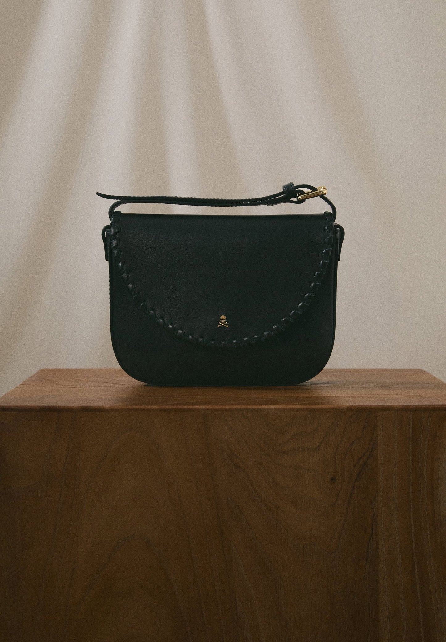 BORSA A TRACOLLA PELLE INTRECCIATA