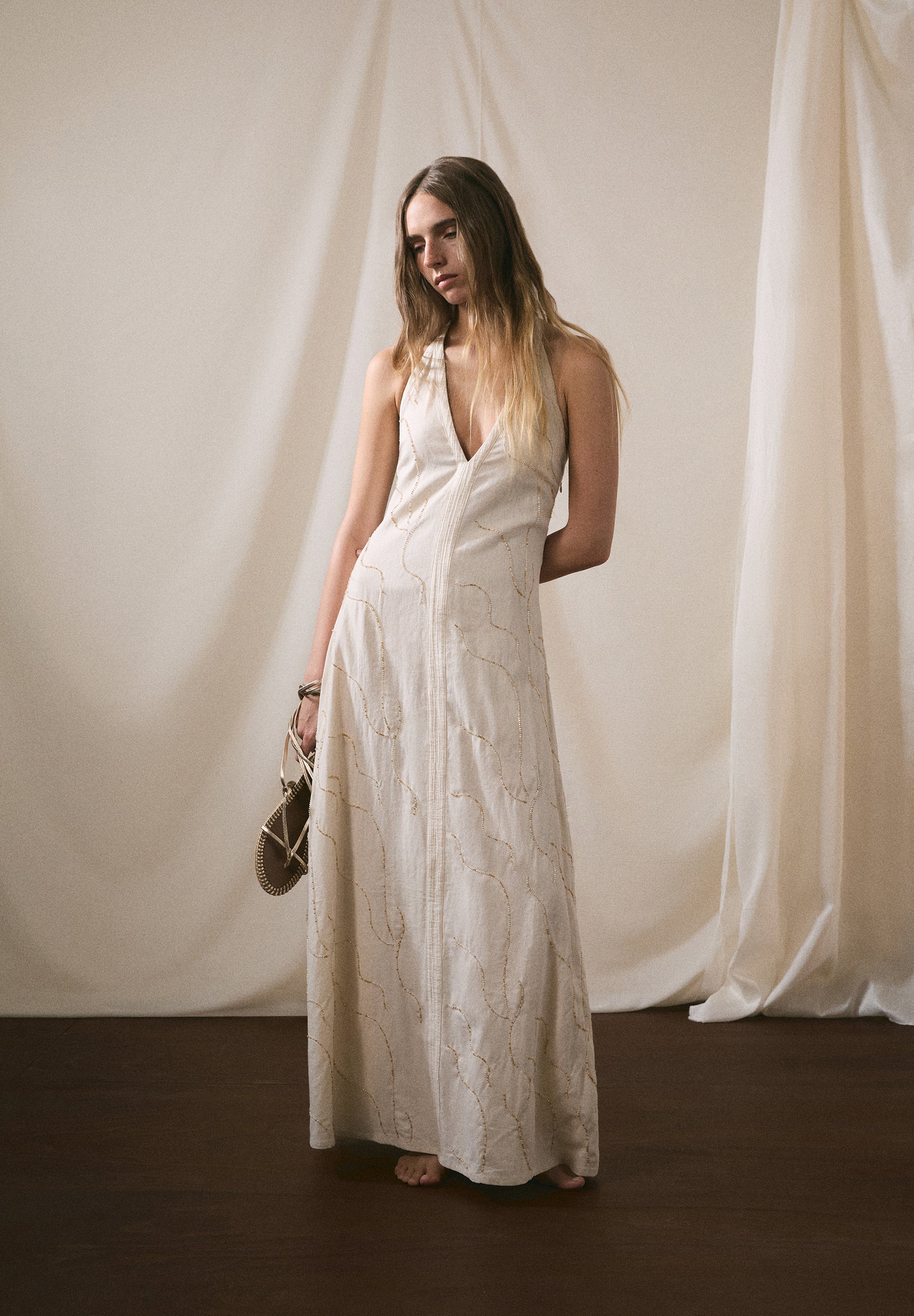 ROBE ENCOLURE AMÉRICAINE PERLES