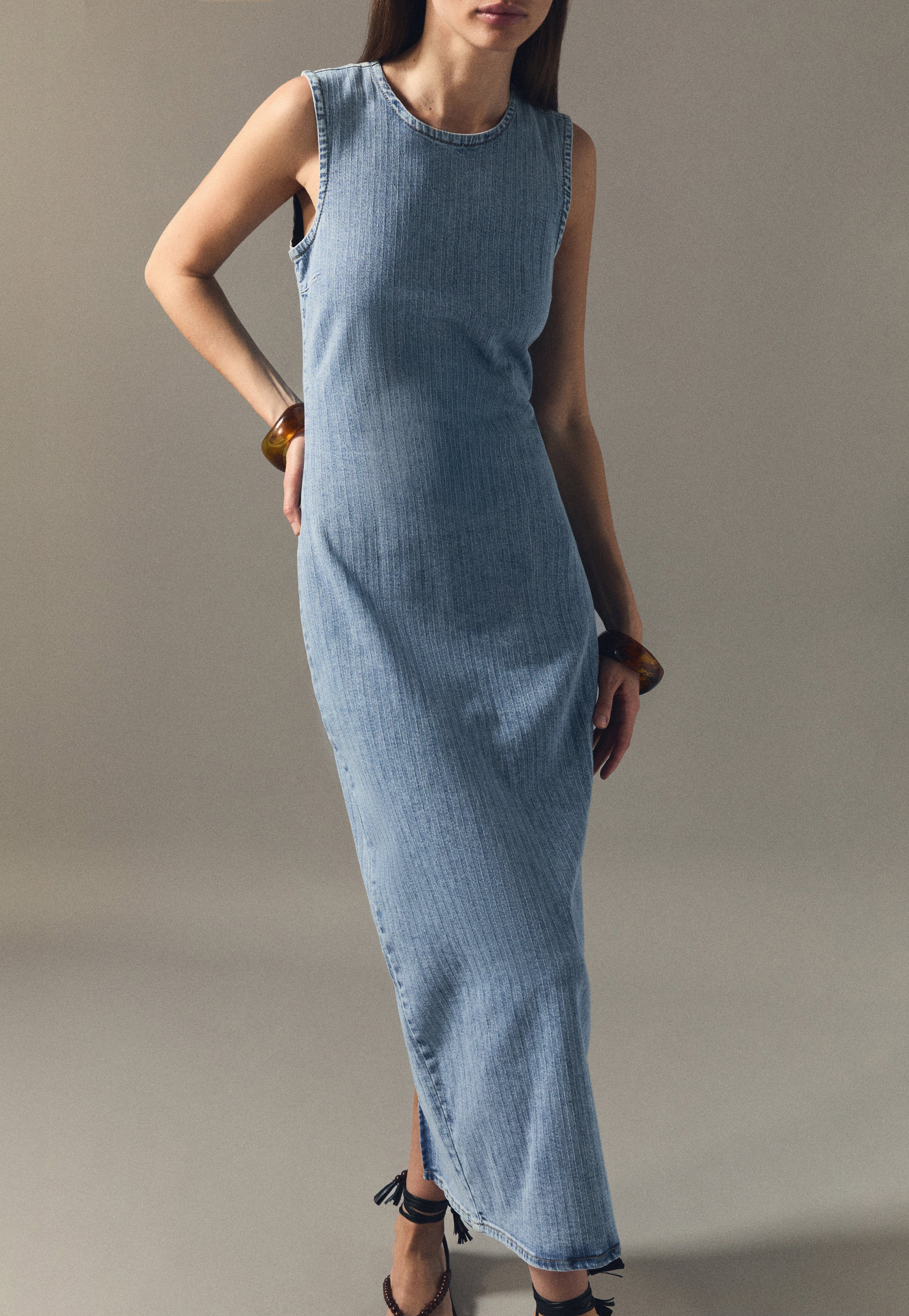 des_240226_western_m_07