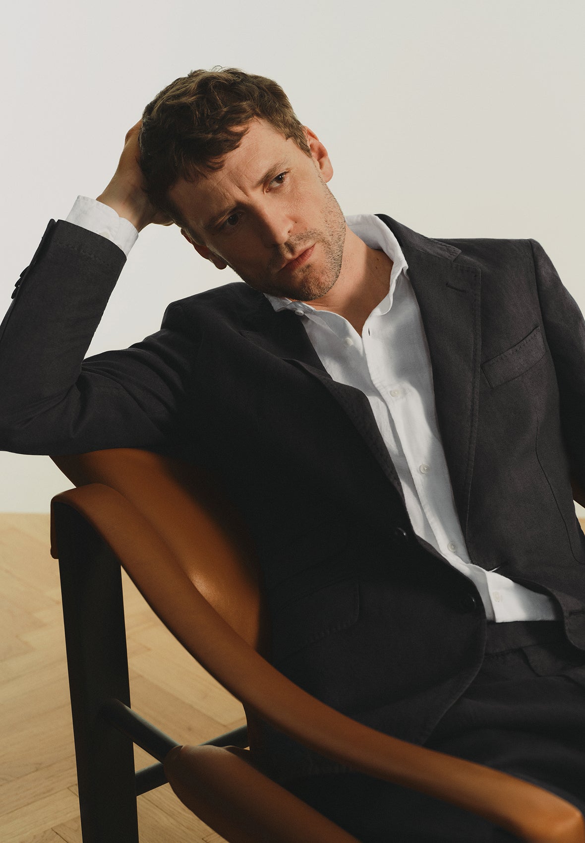 mob_120426_tailoring_linos_12