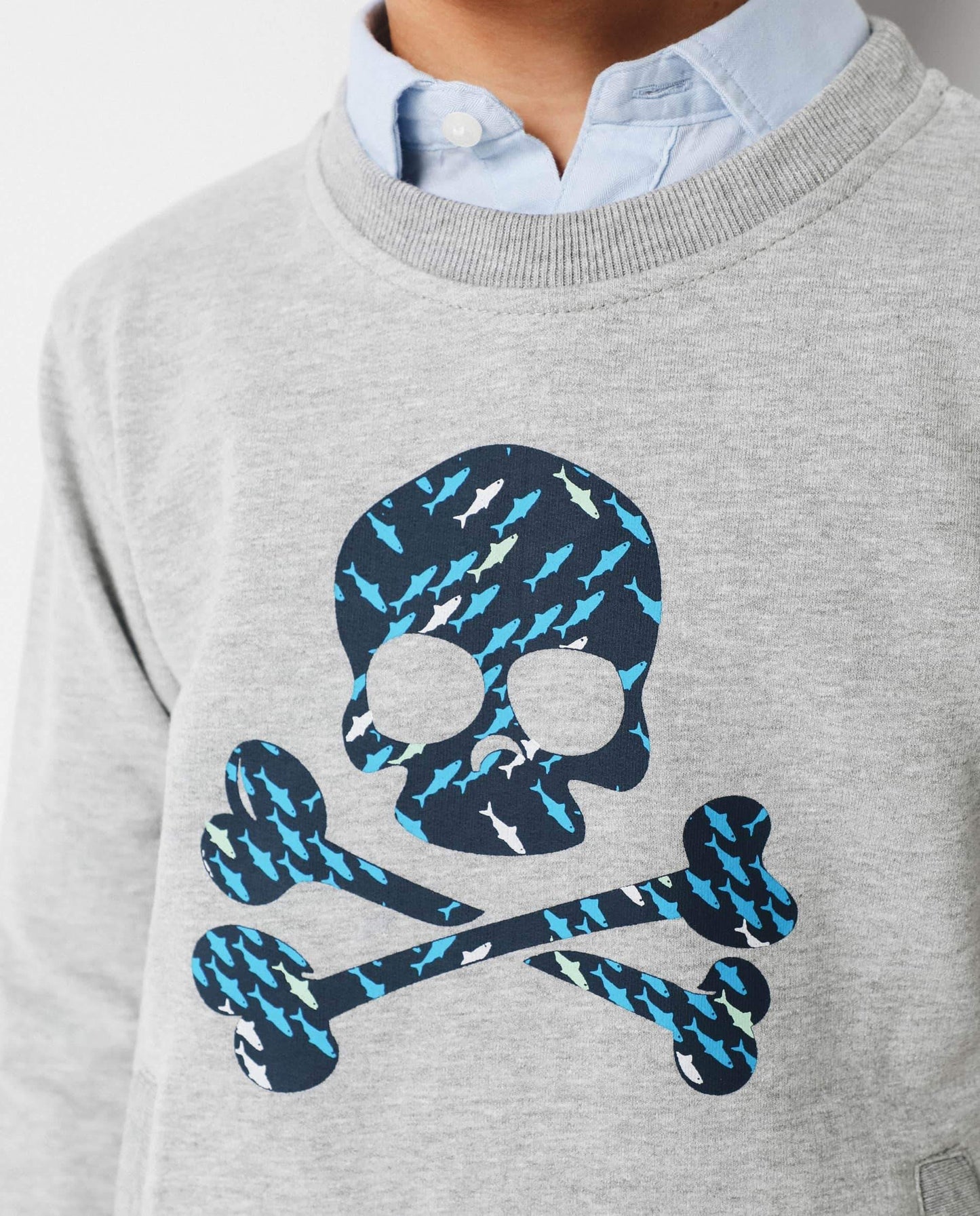 SKULL AND SHARK SWEATSHIRT